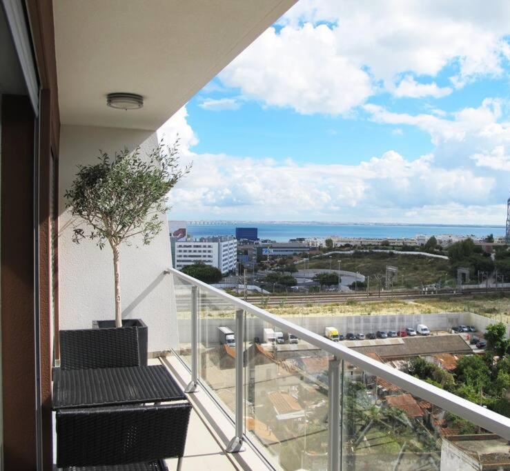 Lisbon Metro Apartment ליסבון מראה חיצוני תמונה